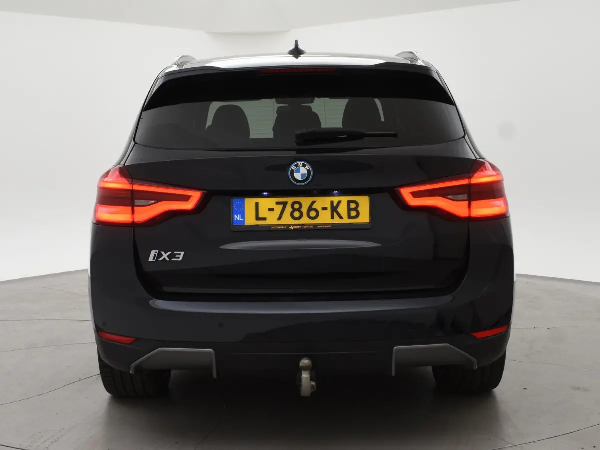 HIGH EXECUTIVE 80 kWh + TREKHAAK | PANORAMA | 360 CAMERA | ADAPTIVE CRUISE | SFEERVERLICHTING