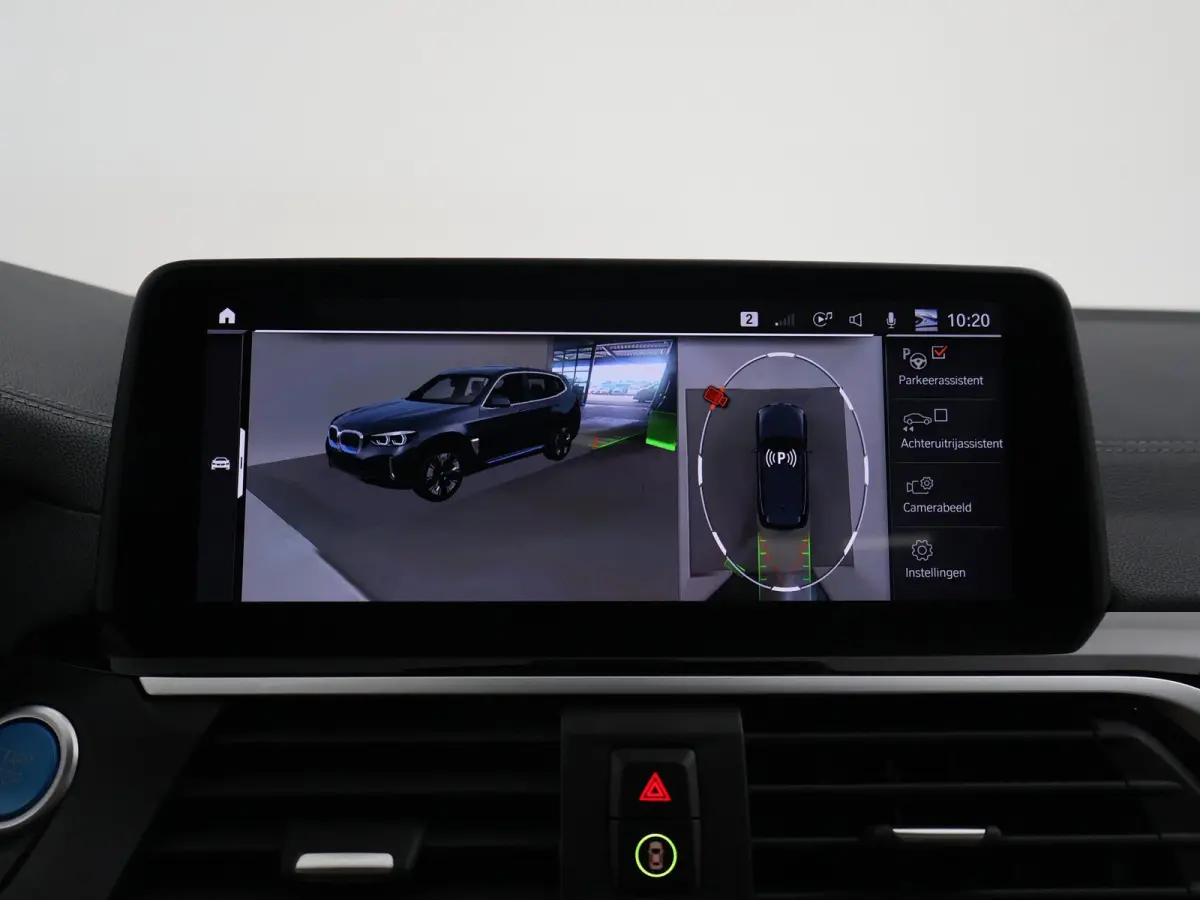 HIGH EXECUTIVE 80 kWh + TREKHAAK | PANORAMA | 360 CAMERA | ADAPTIVE CRUISE | SFEERVERLICHTING