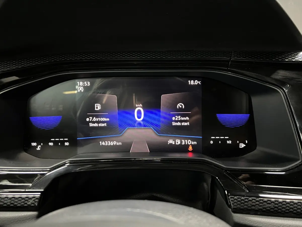 1.0 TSI Life | Cockpit | 1ste eigenaar | Carplay | PDC