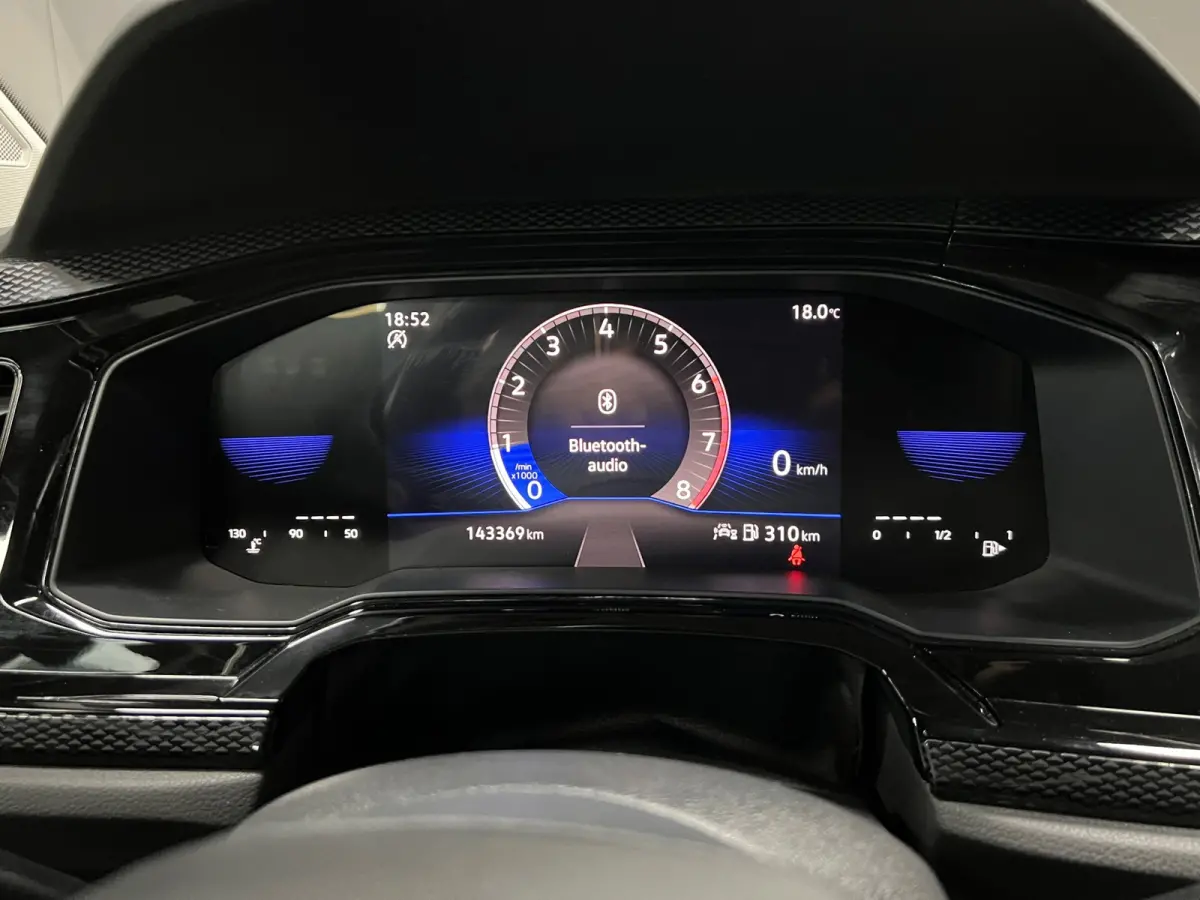 1.0 TSI Life | Cockpit | 1ste eigenaar | Carplay | PDC