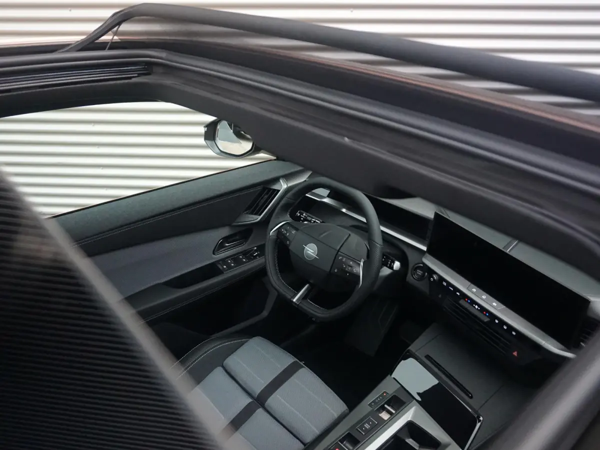 1.6 Turbo Plug-in-Hybrid Business Edition Panoramadak
