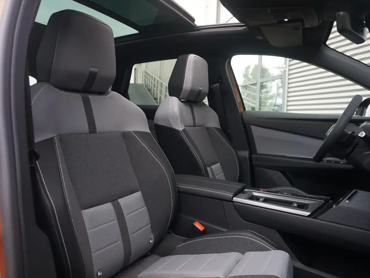 1.6 Turbo Plug-in-Hybrid Business Edition Panoramadak