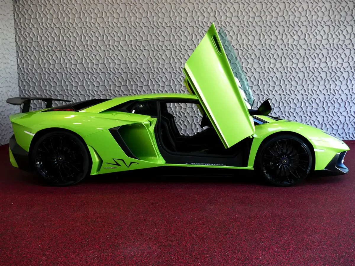 6.5 V12 LP750-4 SV SUPERVELOCE VERDE ITHACA INKL. VAT