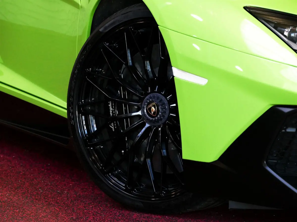 6.5 V12 LP750-4 SV SUPERVELOCE VERDE ITHACA INKL. VAT