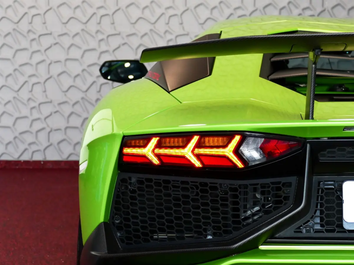 6.5 V12 LP750-4 SV SUPERVELOCE VERDE ITHACA INKL. VAT