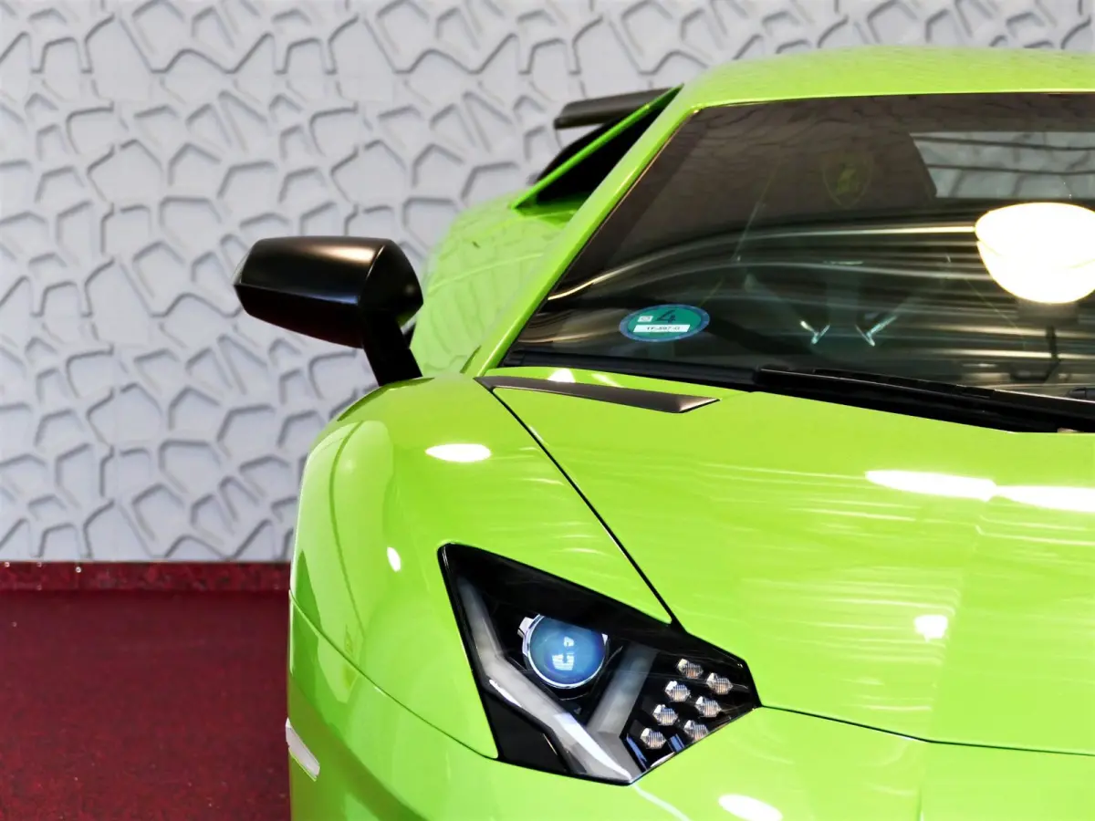 6.5 V12 LP750-4 SV SUPERVELOCE VERDE ITHACA INKL. VAT