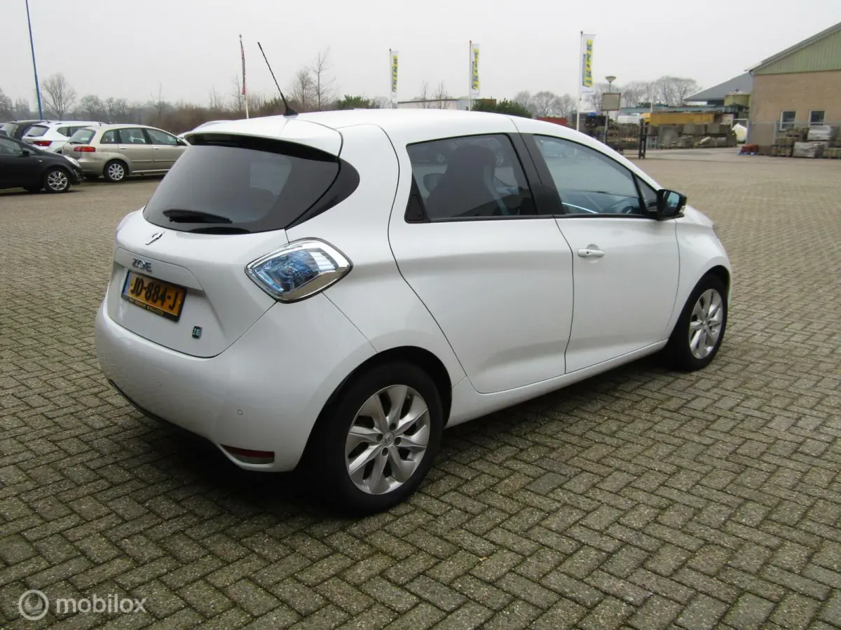 R240 Life 22 kWh (ex Accu), Camera