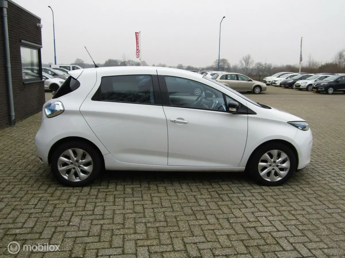 R240 Life 22 kWh (ex Accu), Camera