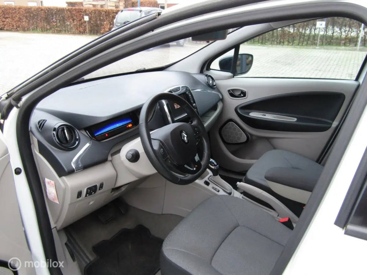 R240 Life 22 kWh (ex Accu), Camera