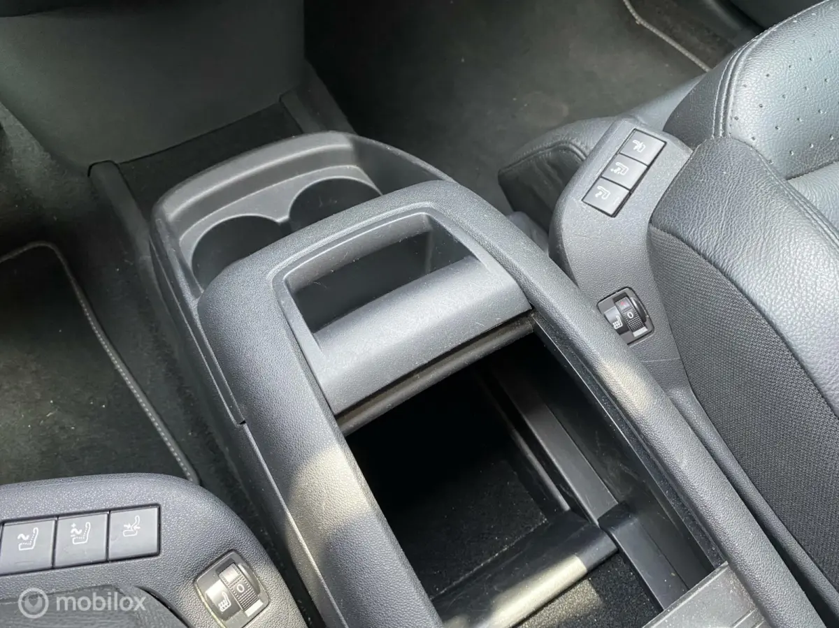 1.2 PureTech Shine volleer massage navigatie automaat