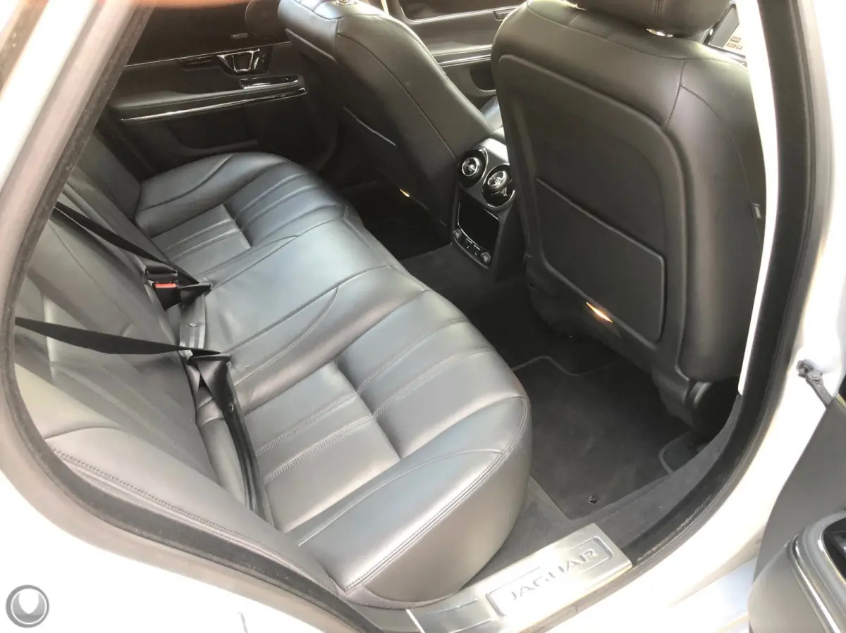 Premium Luxury | 241PK | Portfolio | leer | navigatie