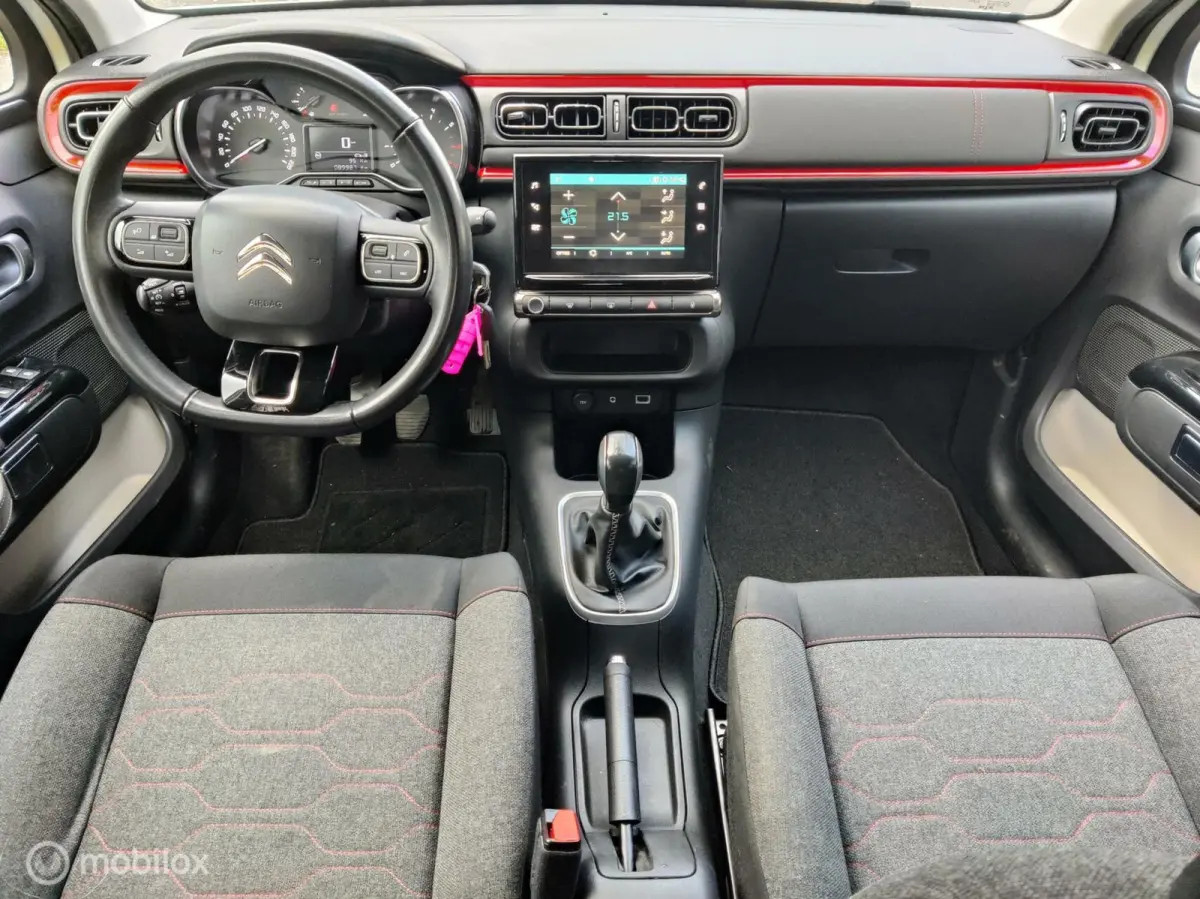 1.2 PureTech Shine Navigatie/ Camera