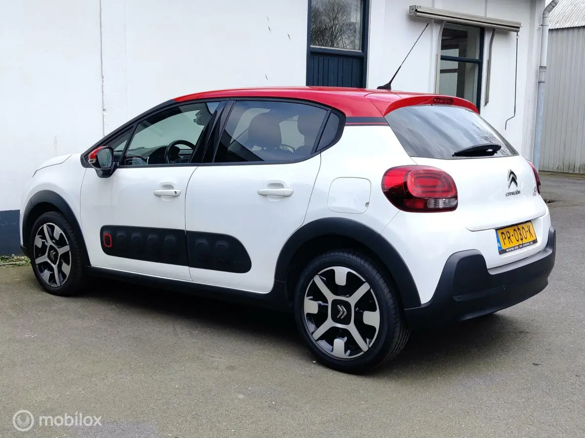 1.2 PureTech Shine Navigatie/ Camera