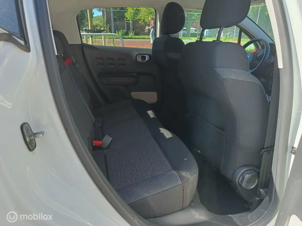 1.2 PureTech Shine Navigatie/ Camera
