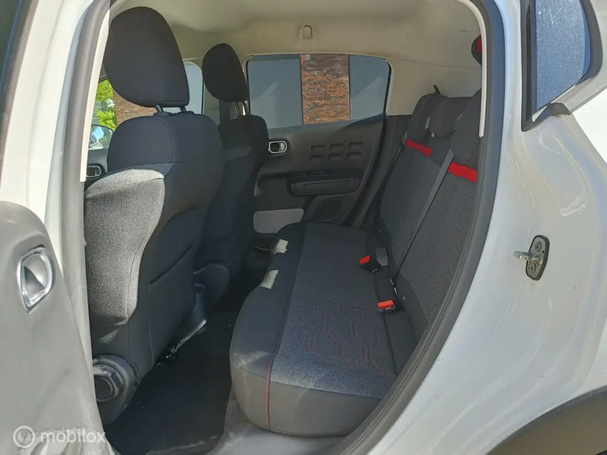 1.2 PureTech Shine Navigatie/ Camera