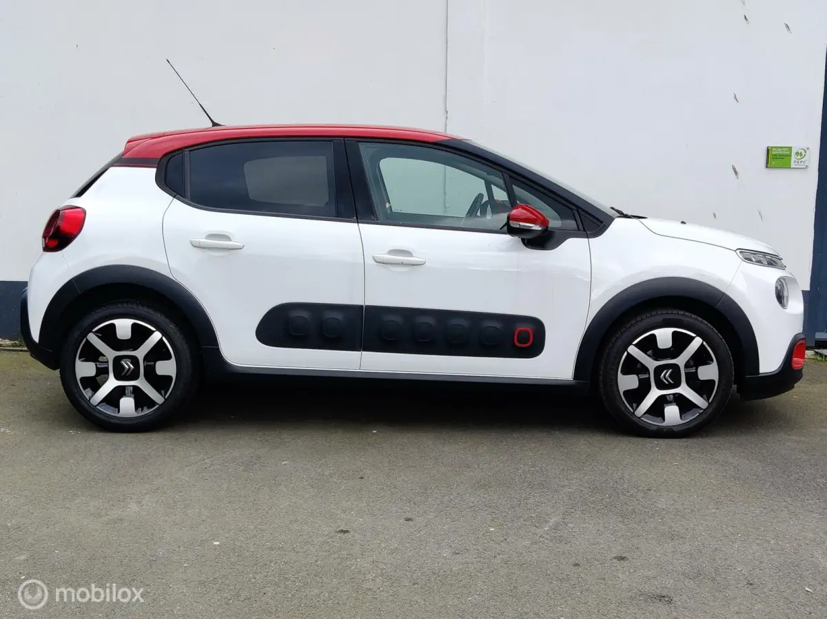 1.2 PureTech Shine Navigatie/ Camera