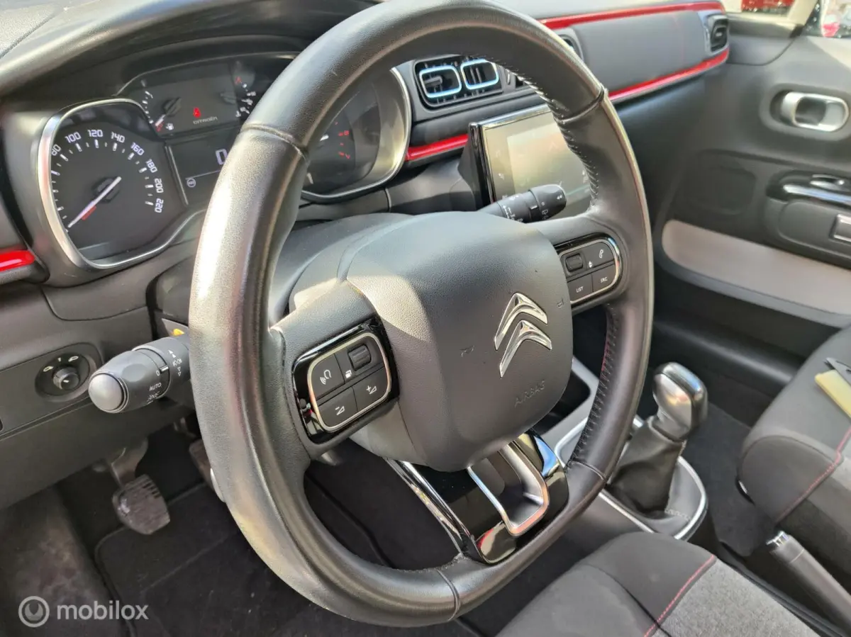 1.2 PureTech Shine Navigatie/ Camera