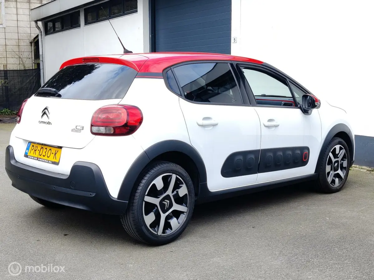 1.2 PureTech Shine Navigatie/ Camera