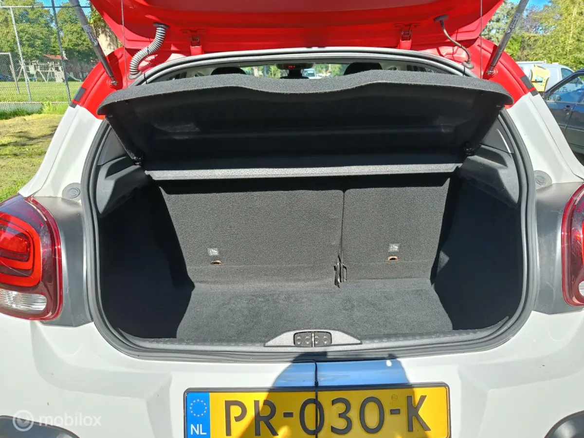 1.2 PureTech Shine Navigatie/ Camera