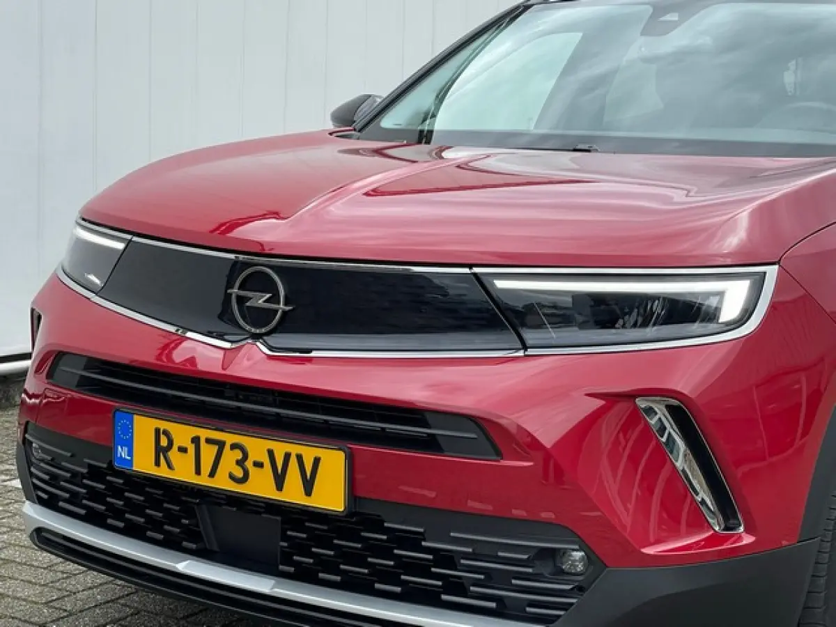 1.2 Turbo Business Elegance met 10-inch Navigatie, Keyless, Camera