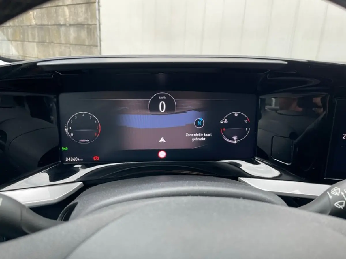 1.2 Turbo Business Elegance met 10-inch Navigatie, Keyless, Camera
