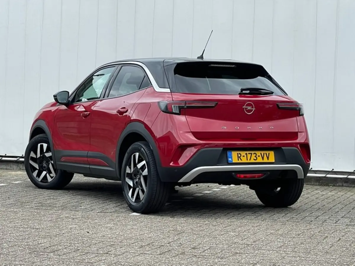 1.2 Turbo Business Elegance met 10-inch Navigatie, Keyless, Camera