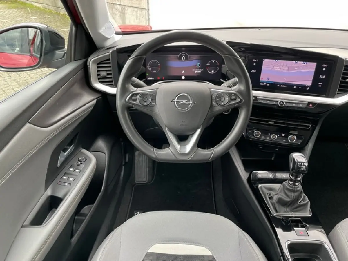 1.2 Turbo Business Elegance met 10-inch Navigatie, Keyless, Camera