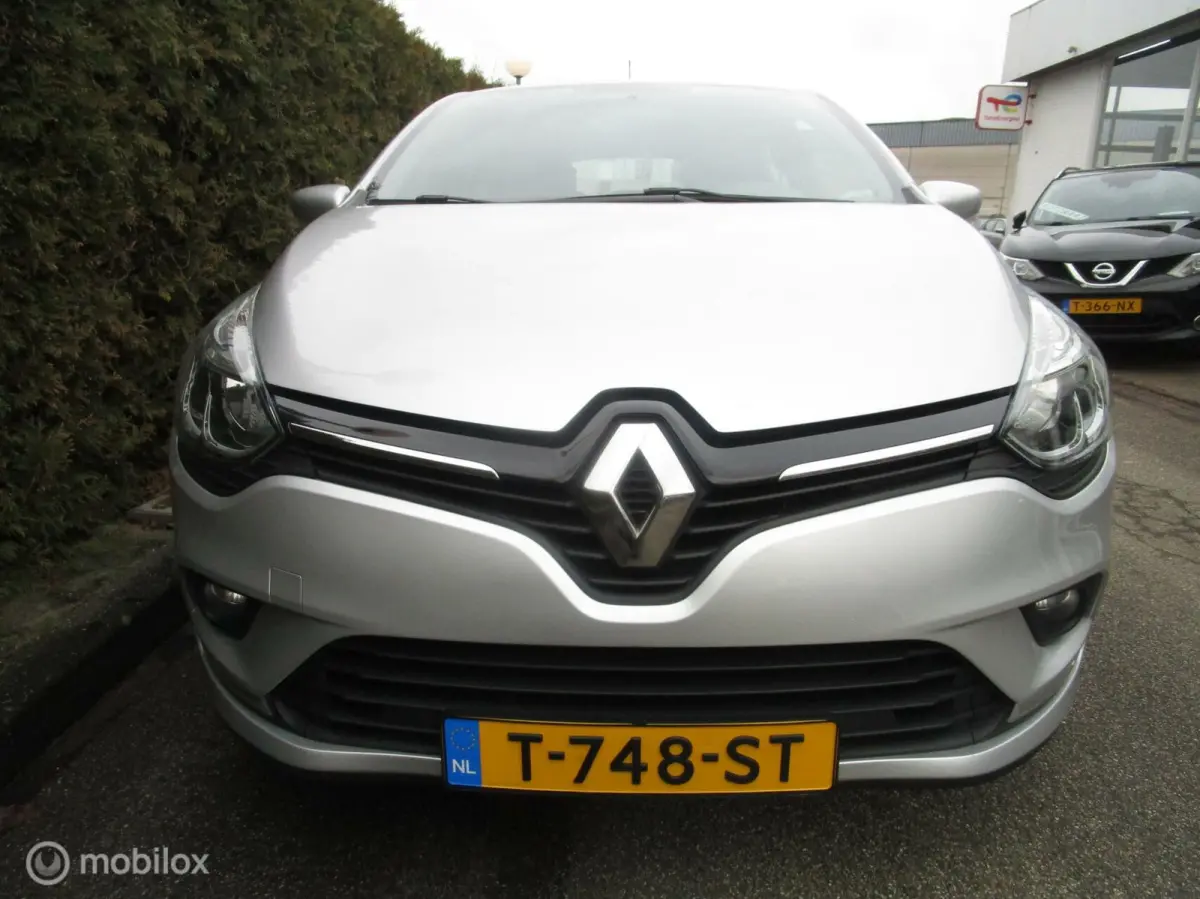 0.9 TCe 5-DEURS - Navigatie - Stoelverwarming