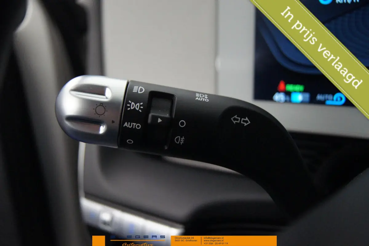 Lounge Techniq +Uniq pakket Bose Leer Head up