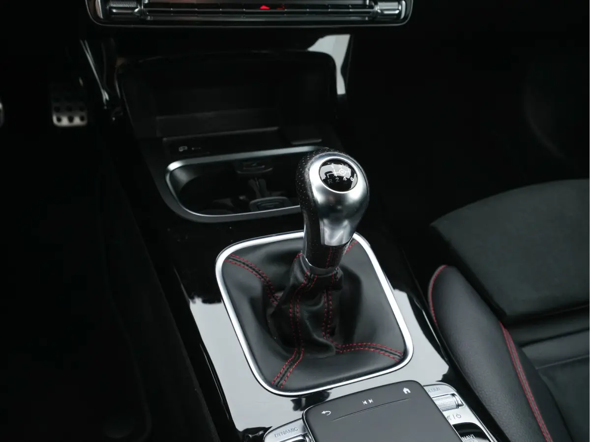180 AMG-Line Business Solution *PANO | LEATHER-MICROFIBRE | WIDESCREEN-COCKPIT | FULL-LED | CAMERA | ECC | PDC | CRUISE | HEATED-SPORTSEATS | PRIVACY-GLASS | 18"ALU*