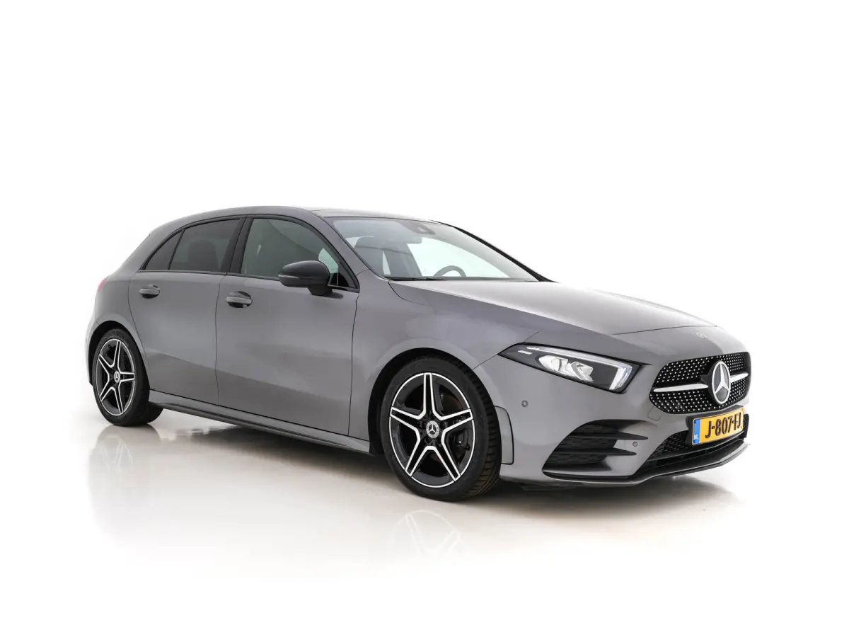 180 AMG-Line Business Solution *PANO | LEATHER-MICROFIBRE | WIDESCREEN-COCKPIT | FULL-LED | CAMERA | ECC | PDC | CRUISE | HEATED-SPORTSEATS | PRIVACY-GLASS | 18"ALU*