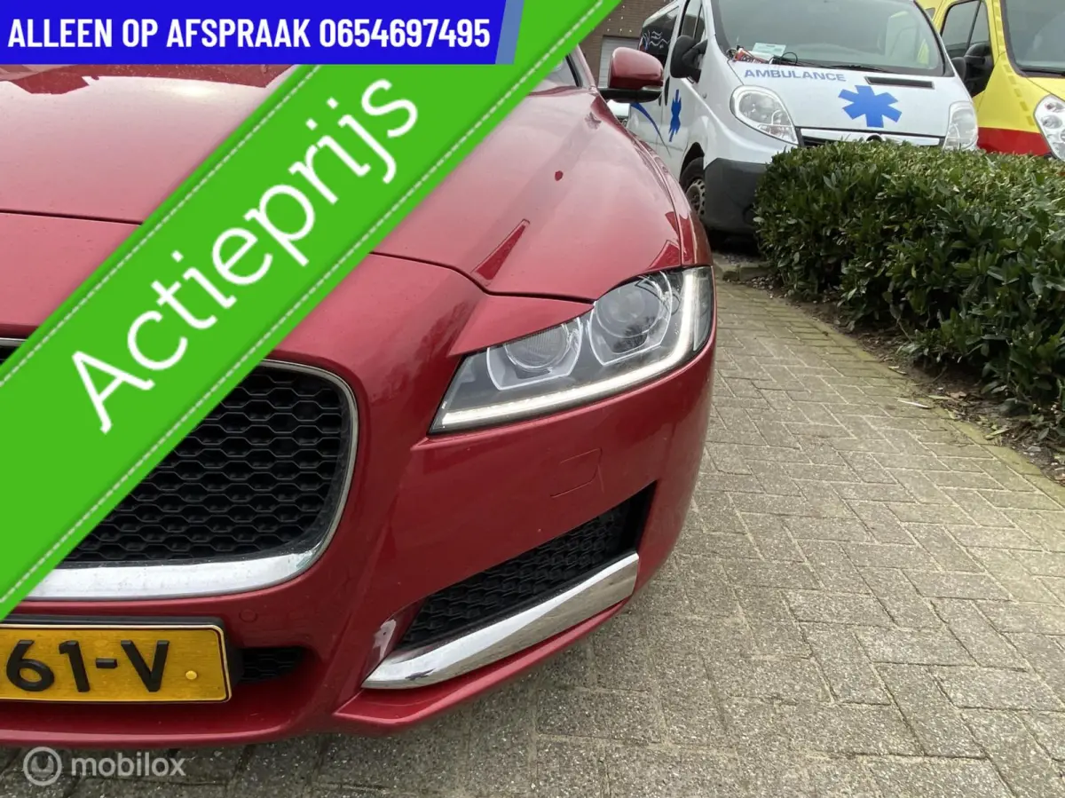 3.0d LICHTE ZIJSCHADE LINKS