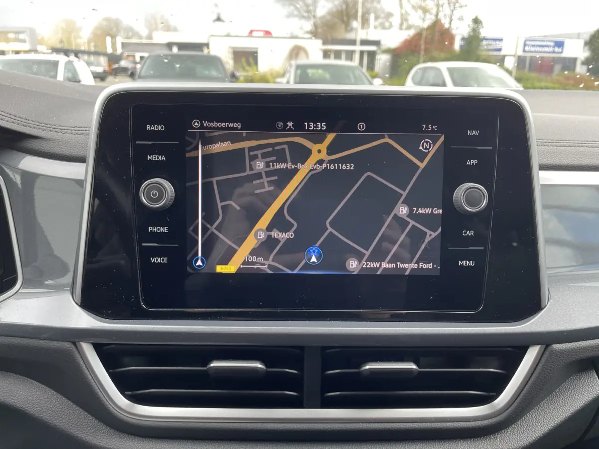 1.0 TSI Style - IQ.Light - Assist Plus -