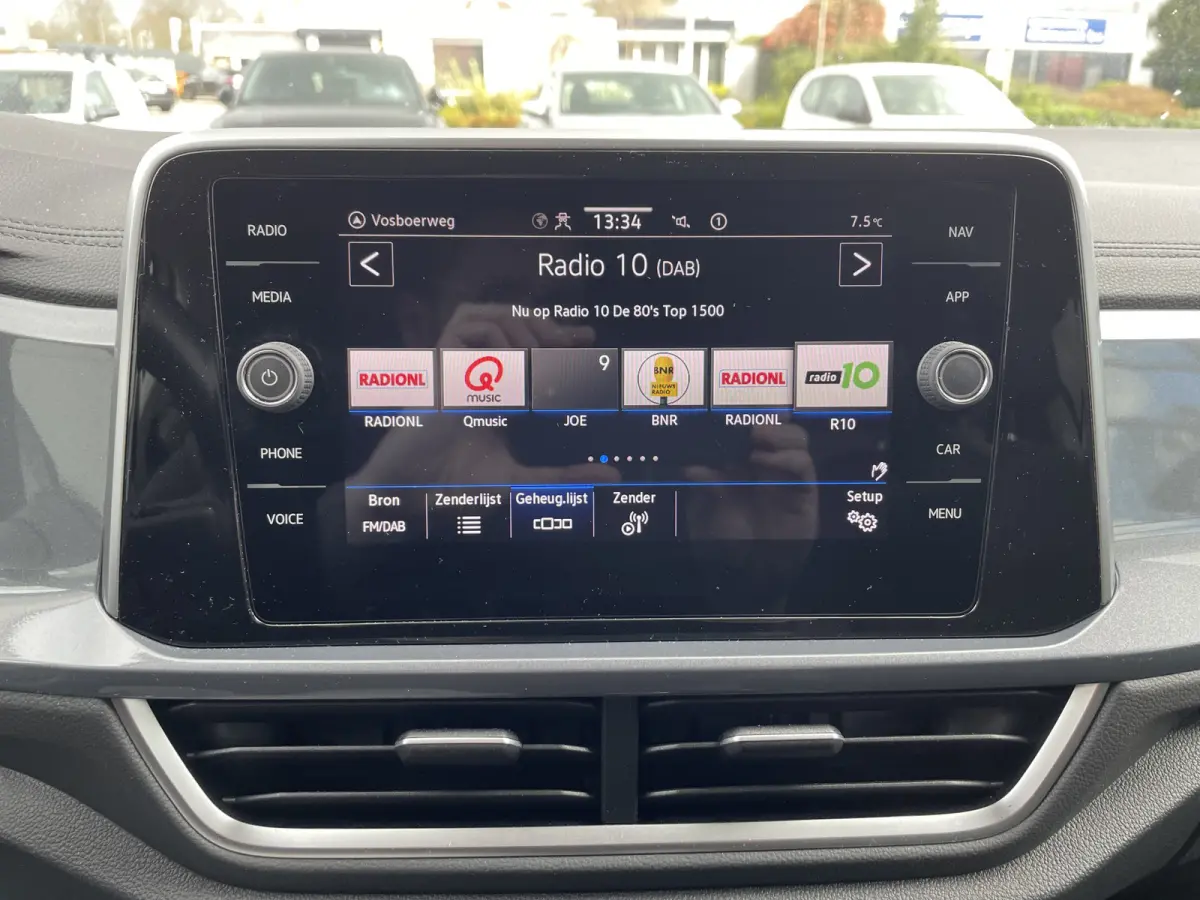 1.0 TSI Style - IQ.Light - Assist Plus -
