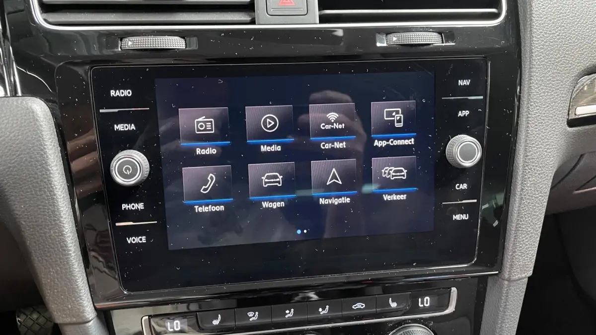 7.5 FACELIFT 1.5 TSI 150PK R-LINE Highline NAVI MATRIX LED