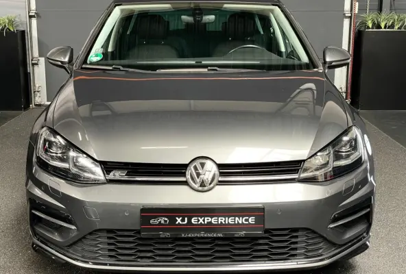 7.5 FACELIFT 1.5 TSI 150PK R-LINE Highline NAVI MATRIX LED