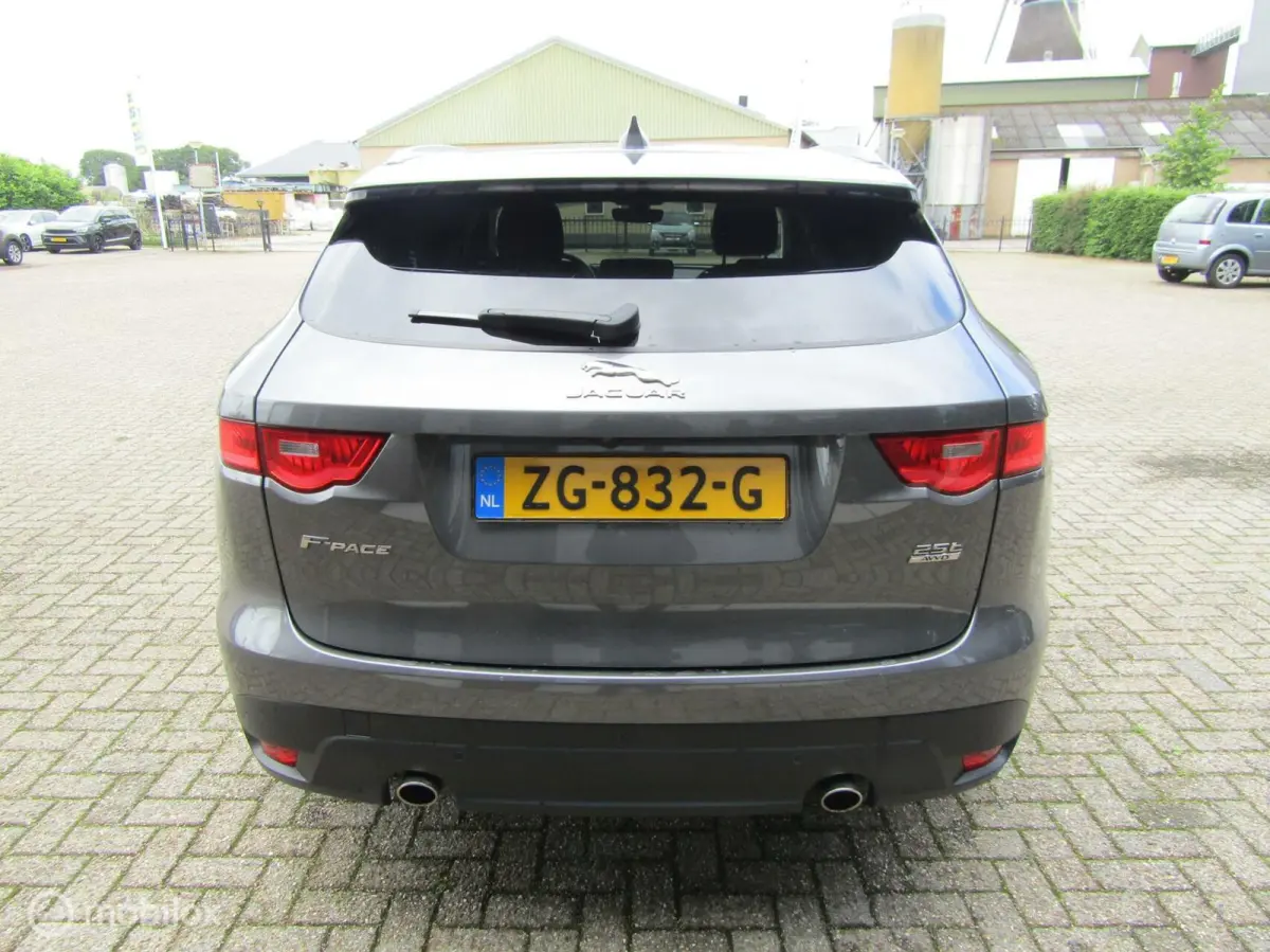 2.0t AWD R-Sport | Trekhaak, Winterpakket