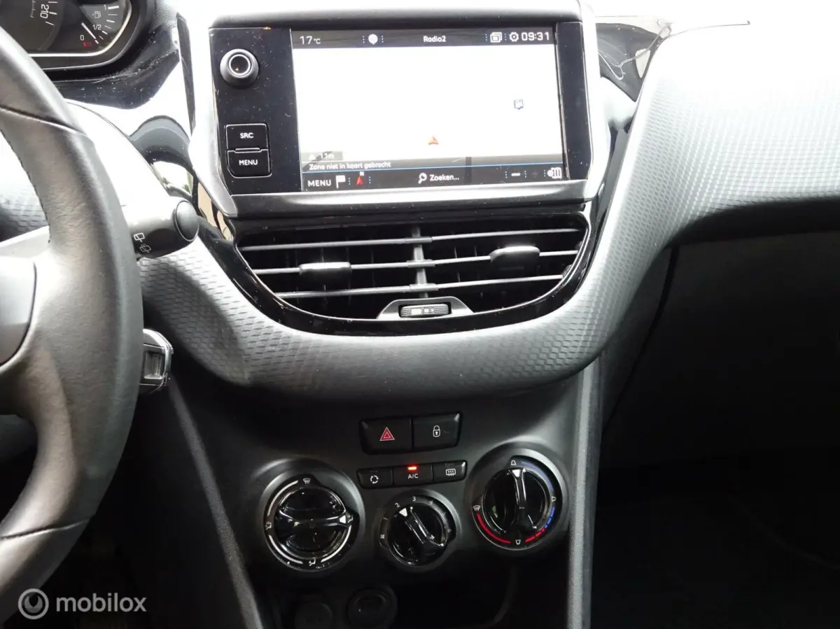 1.2 Airco / FM nav / Carkit / 4 seizoen banden / 82.389 KM!!!