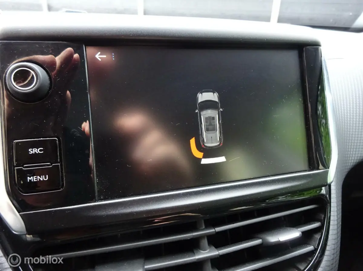 1.2 Airco / FM nav / Carkit / 4 seizoen banden / 82.389 KM!!!