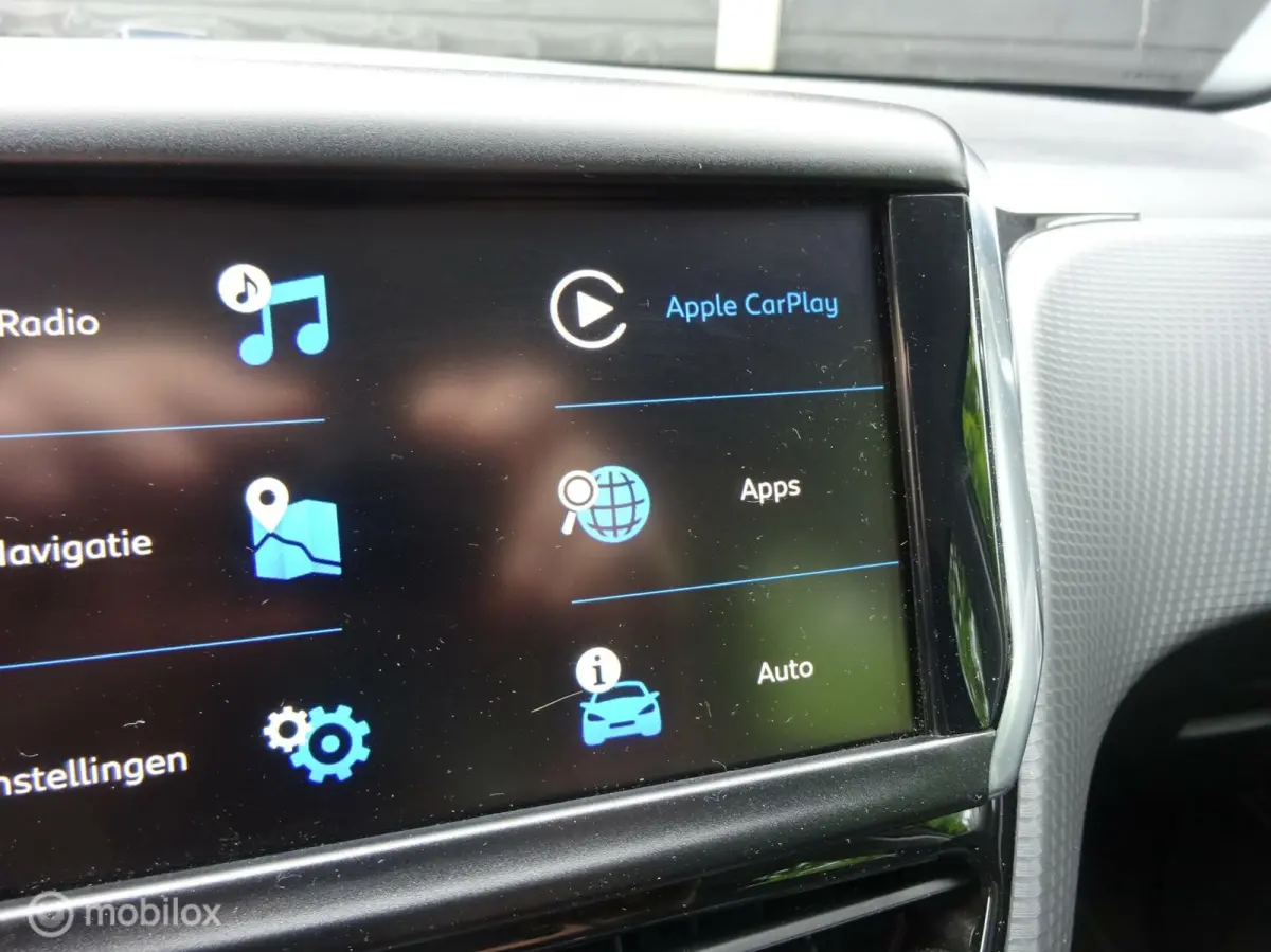 1.2 Airco / FM nav / Carkit / 4 seizoen banden / 82.389 KM!!!
