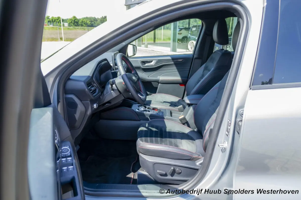 2.5 PHEV e-CVT ST-Line X
