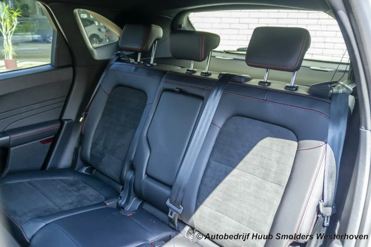 2.5 PHEV e-CVT ST-Line X