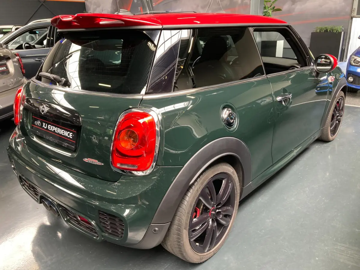 Mini 2.0 John Works 232PK AUT LED+SPORTSTOELEN+H&K