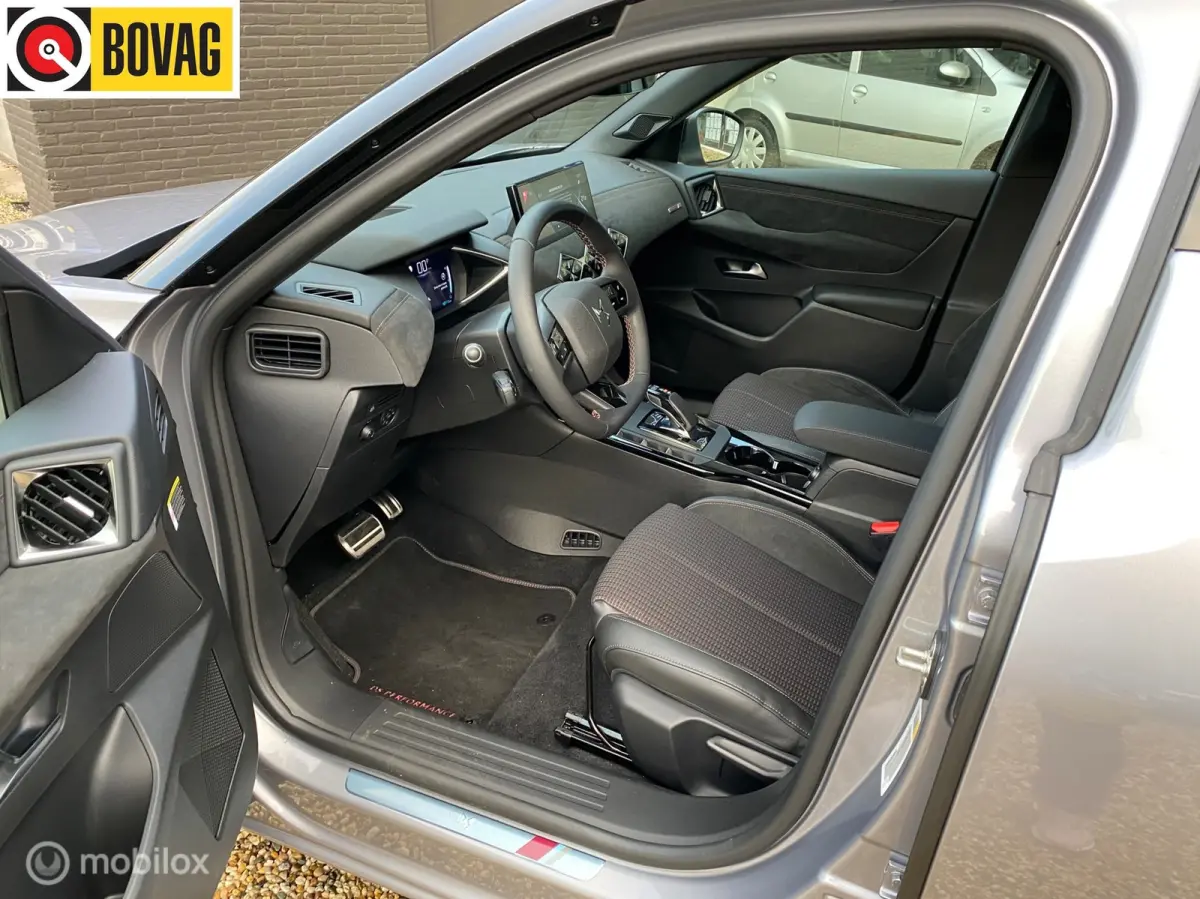 Performance Line head up, navigatie , keyless, carplay , 18 inch