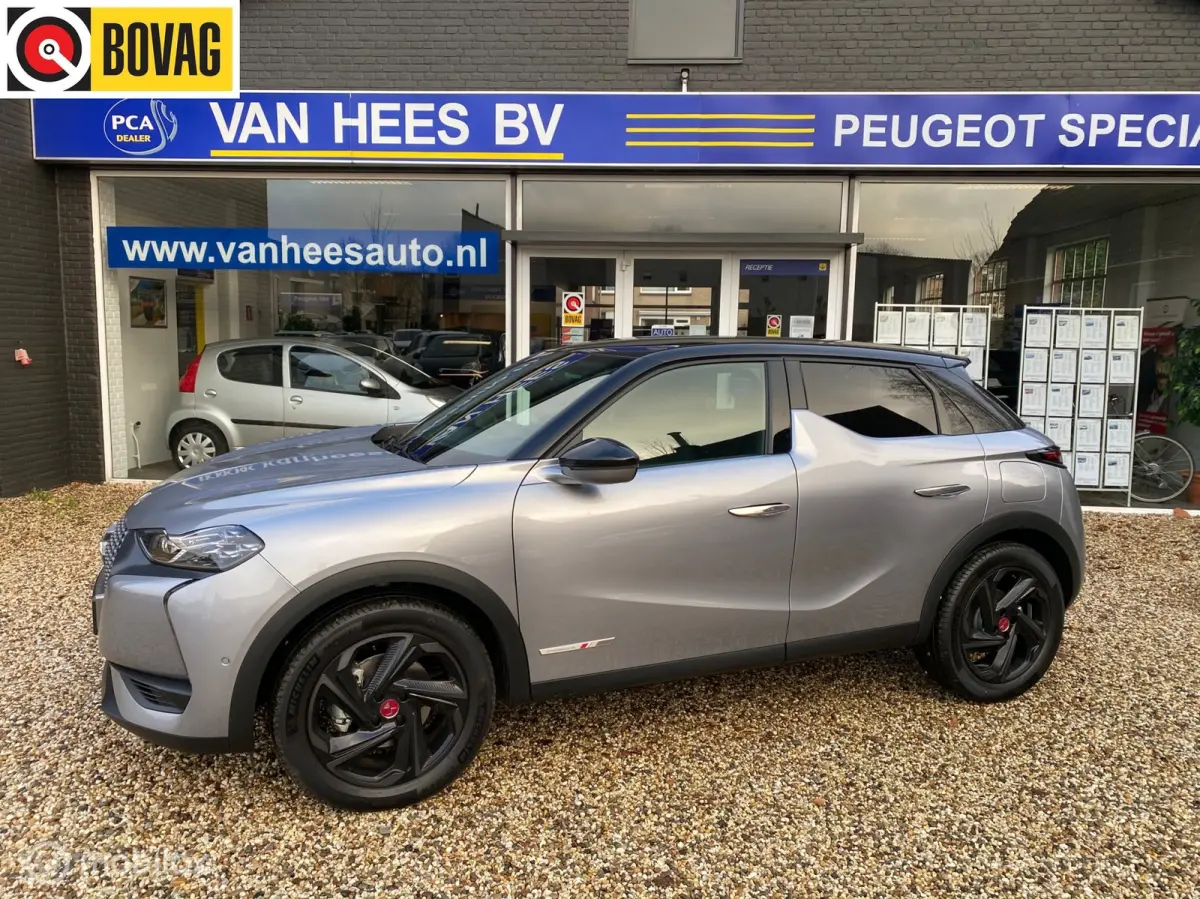 Performance Line head up, navigatie , keyless, carplay , 18 inch