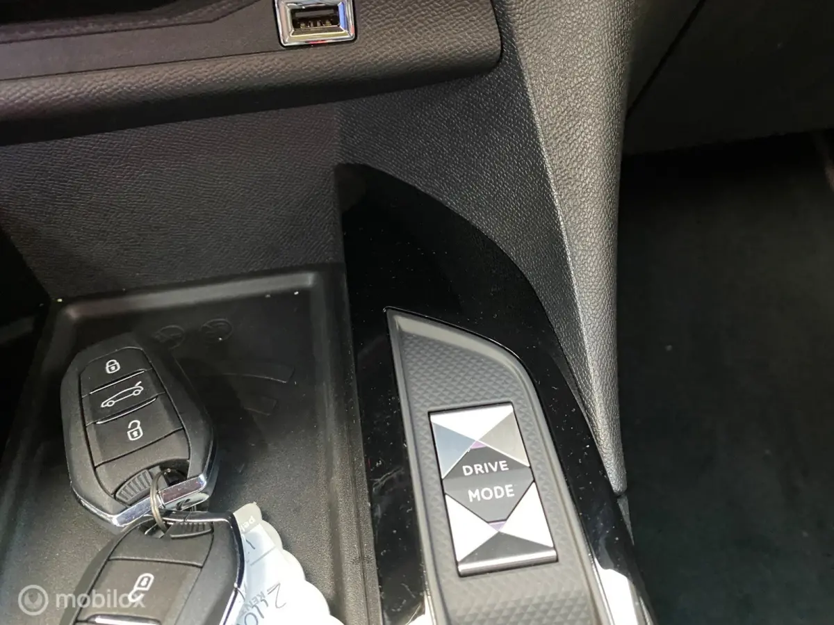 Performance Line head up, navigatie , keyless, carplay , 18 inch