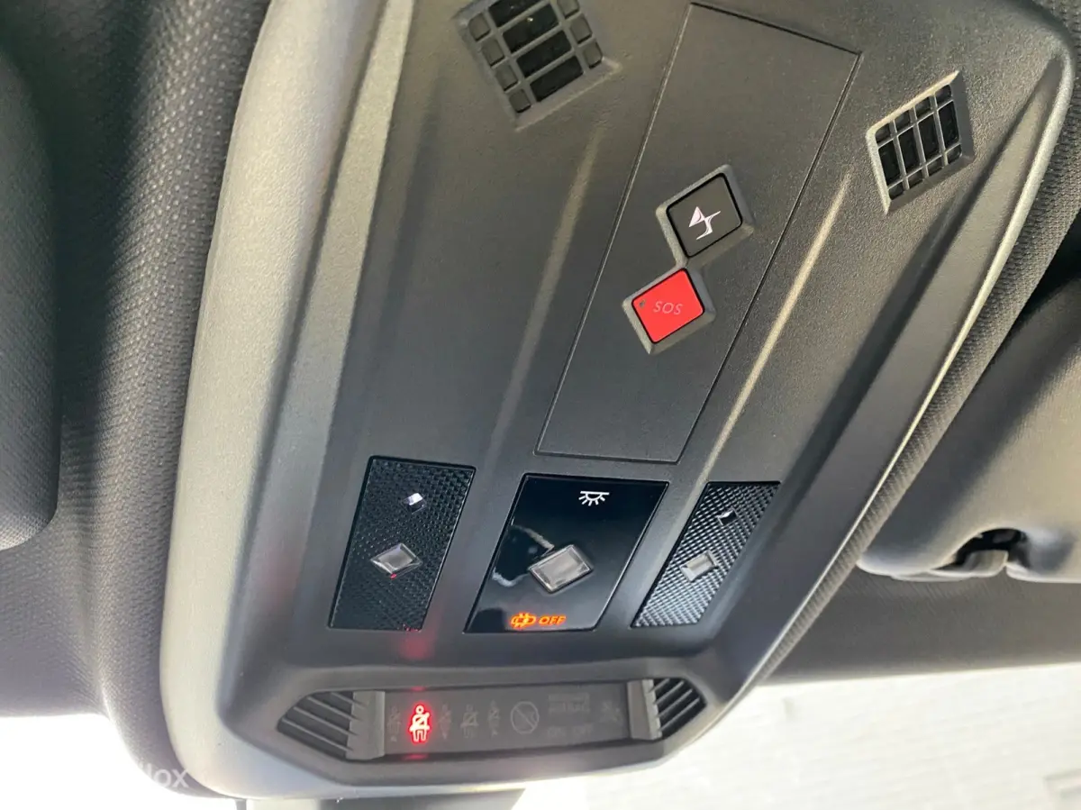 Performance Line head up, navigatie , keyless, carplay , 18 inch