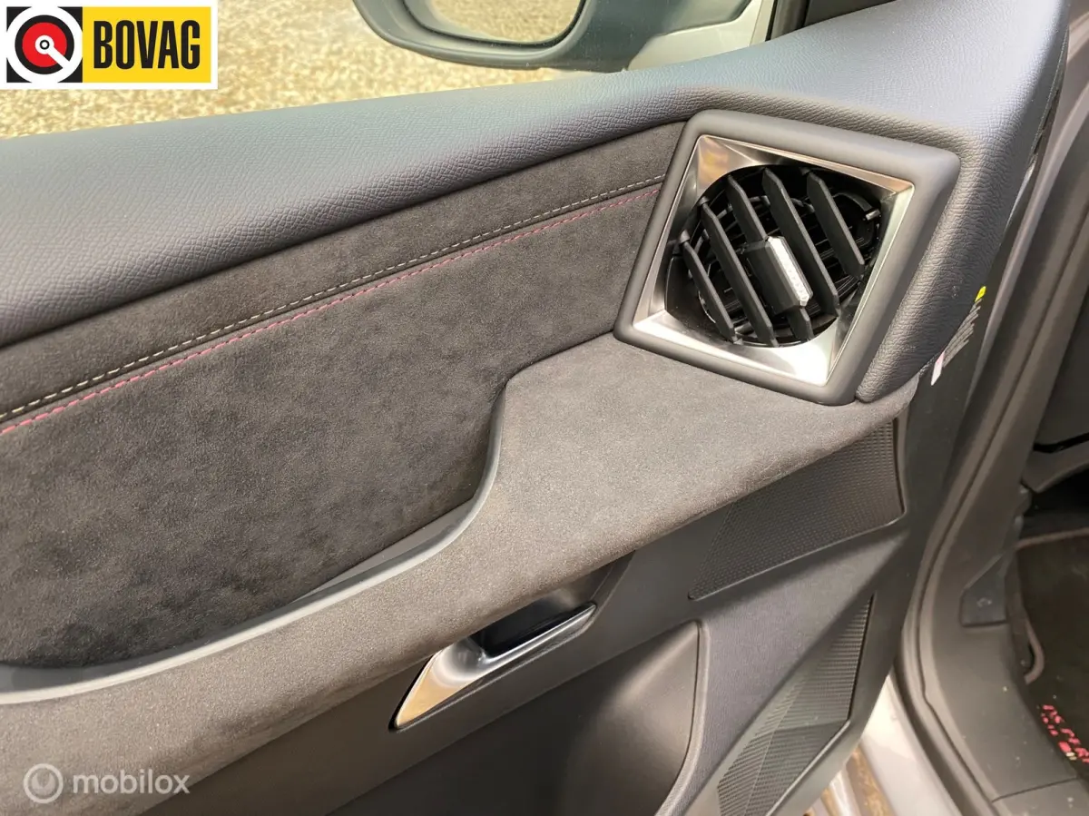 Performance Line head up, navigatie , keyless, carplay , 18 inch