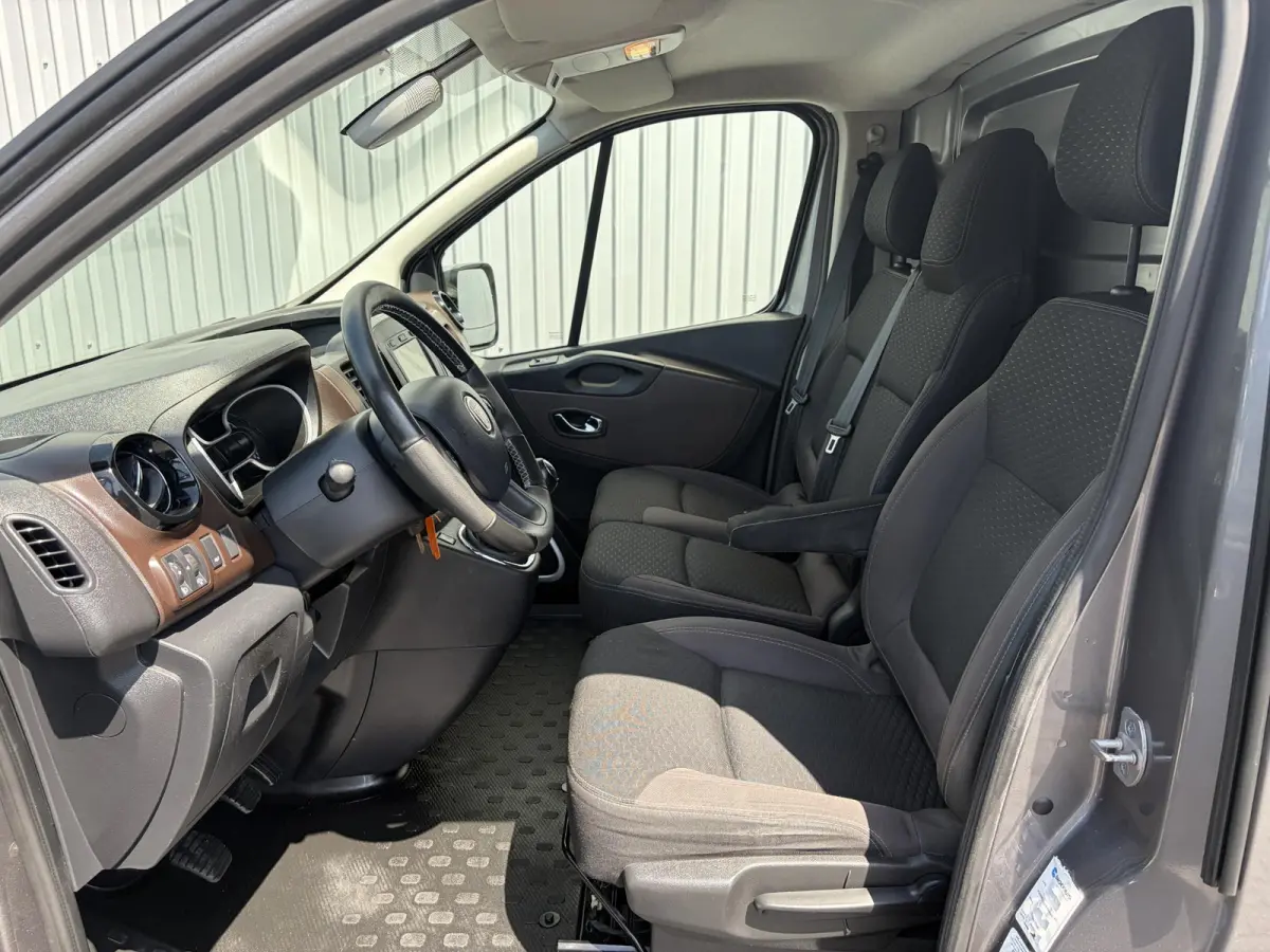 1.6 L1H1 SX*145PK*NAVI*A/C*CRUISE*3PERS*CAMERA*TEL