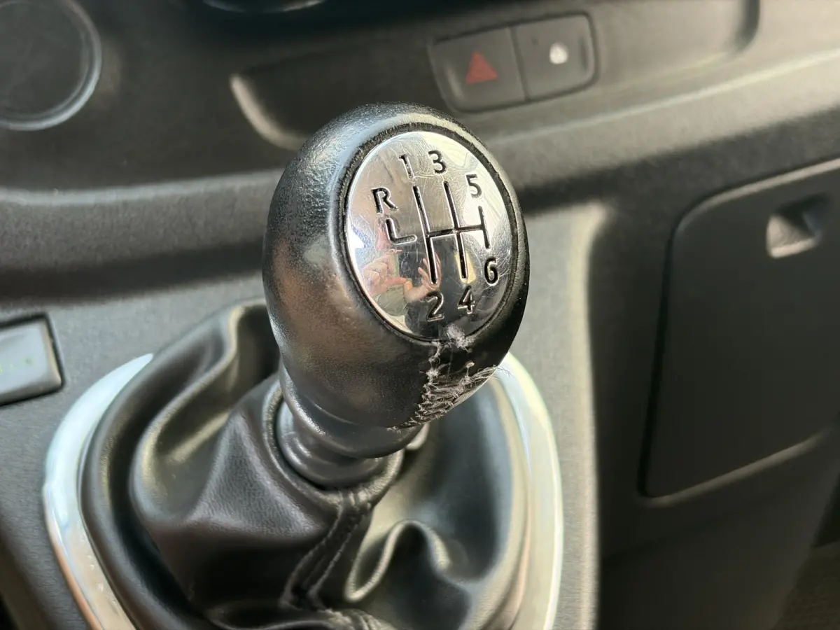 1.6 L1H1 SX*145PK*NAVI*A/C*CRUISE*3PERS*CAMERA*TEL